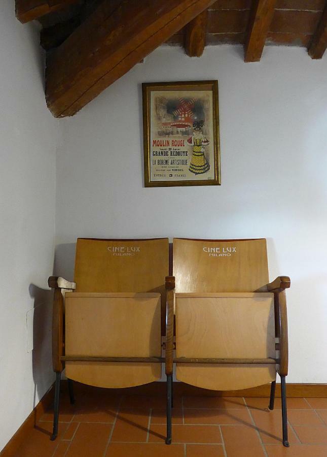 Charme Con Parcheggio Apartment ลุคคา ภายนอก รูปภาพ